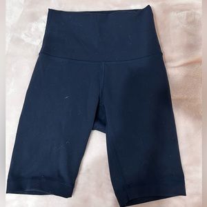 lululemon shorts never worn run small